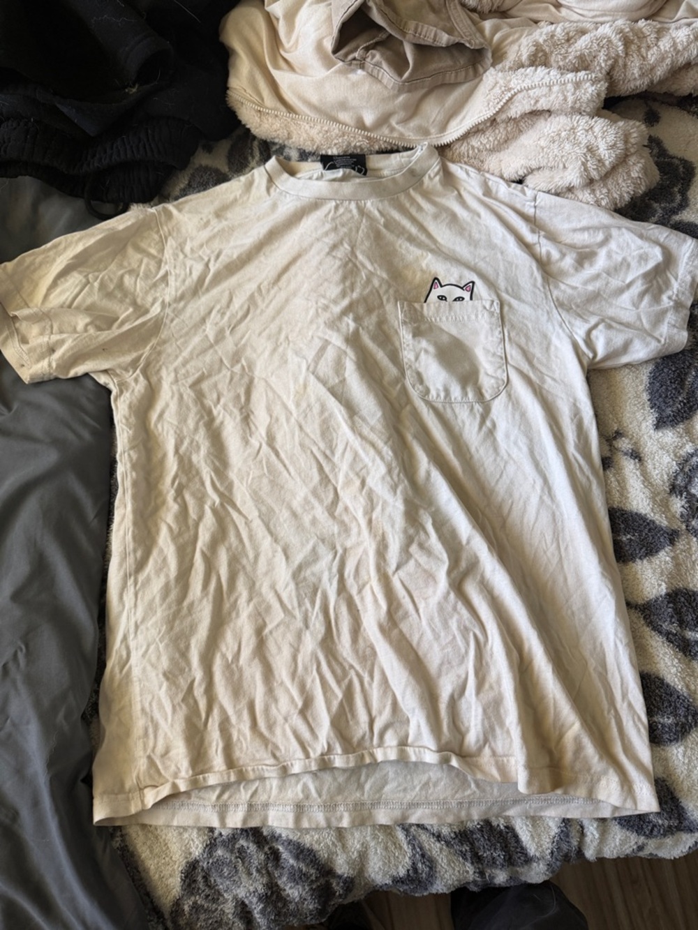 Ripndip Cream Pocket Tee with Peeking Cat